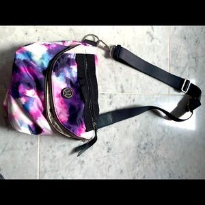 Lululemon festival bag